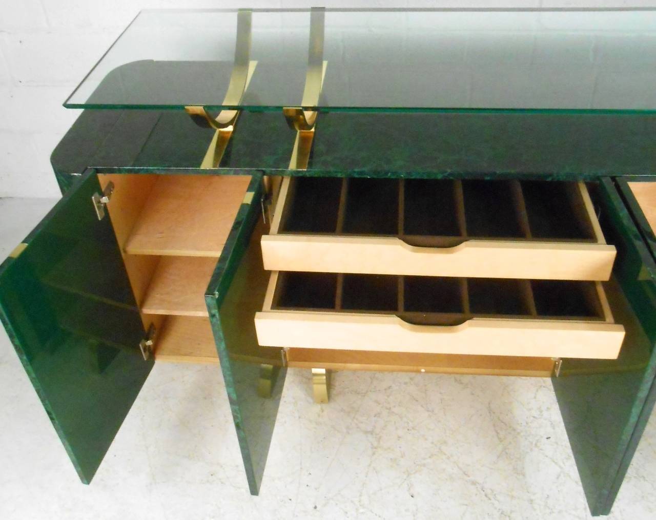 Exquisite Mid-Century Modern Floating Top Buffet Server 4