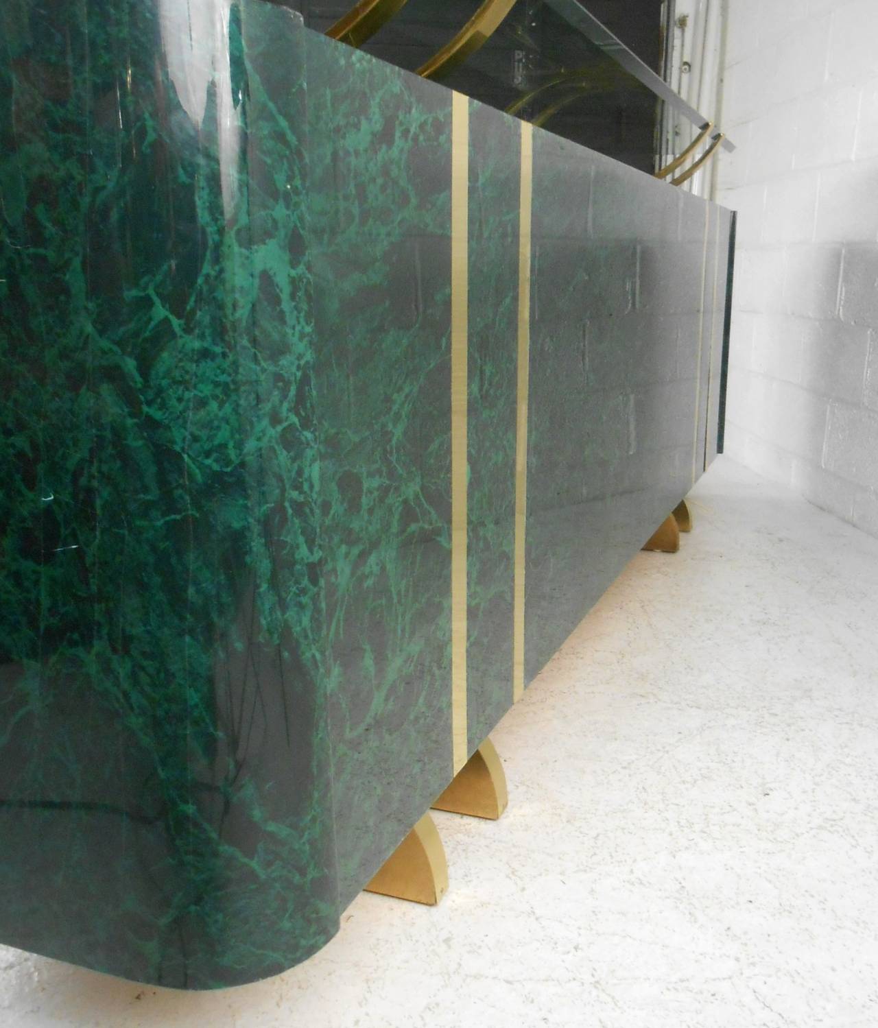 Exquisite Mid-Century Modern Floating Top Buffet Server 5