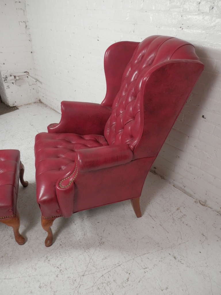 Tufted Wingback Chair w/ Ottoman In Excellent Condition In Brooklyn, NY