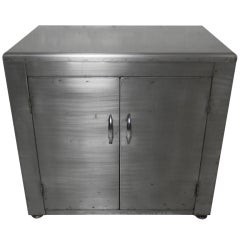 Industrial Metal Cabinet w/ Retractable shelf