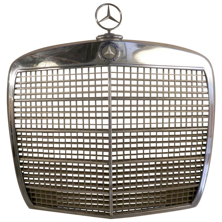 Classic MercedesBenz Grill at 1stDibs vintage mercedes grill, old