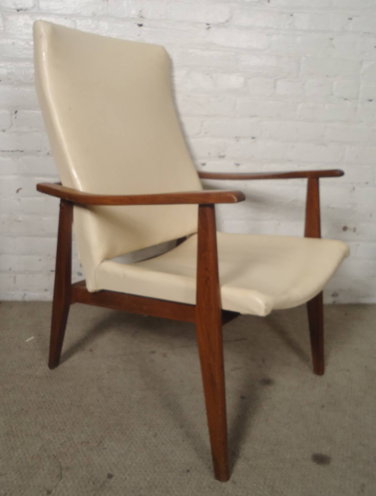 Mid-Century Modern Pair Of Sculpted Mid-Century Danish Arm Chairs