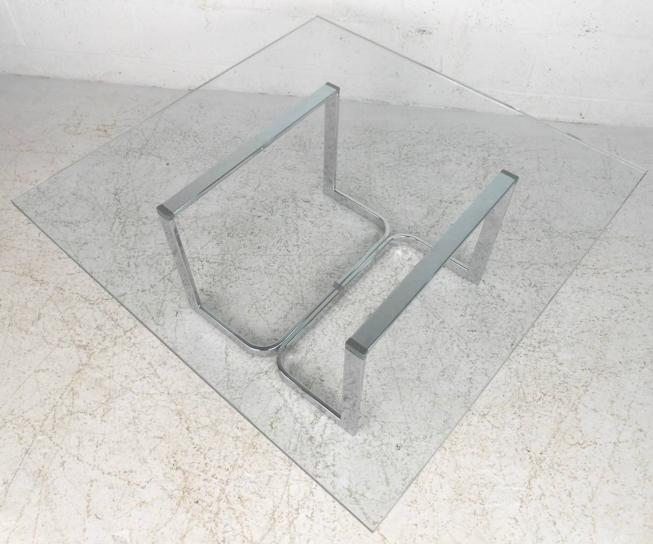 Mid-20th Century Vintage Modern Chrome and Glass Coffee Table