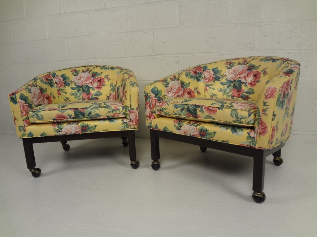 Lounge chairs attributed to Kip Stewart for Directional Furniture.

Please confirm item location (NY or NJ) with dealer.