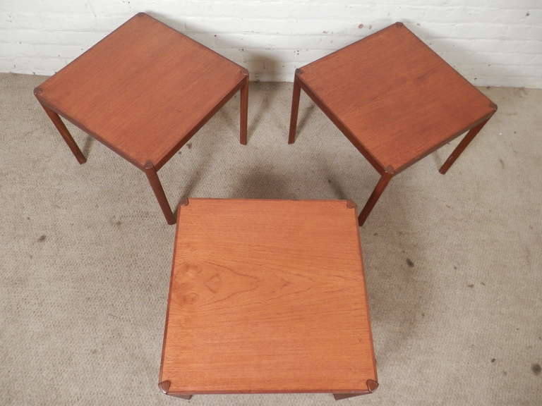 hans olsen coffee table