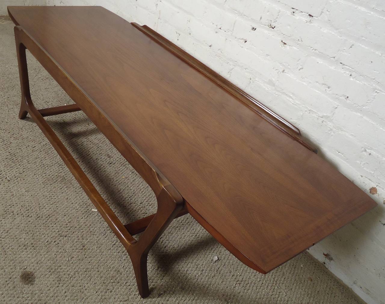 American Outstanding Mid-Century Walnut Coffee Table by Lane