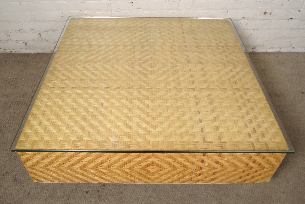 Mid-Century Modern Large Wicker Coffee Table For Sale