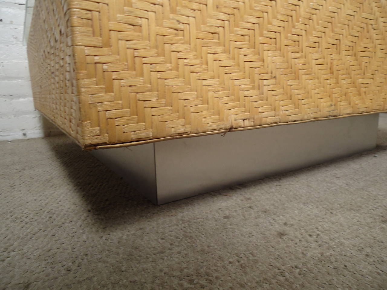20th Century Large Wicker Coffee Table For Sale