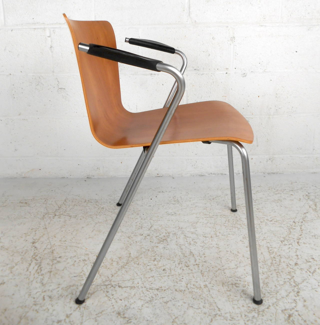 VicoDuo Chair by Vico Magistretti for Fritz Hansen and Knoll Studio For  Sale at 1stDibs