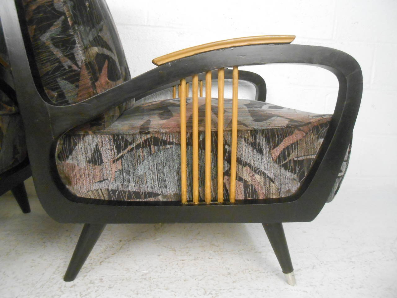 Milieu du XXe siècle Paire de fauteuils de salon sculpturaux modernes et vintage en vente