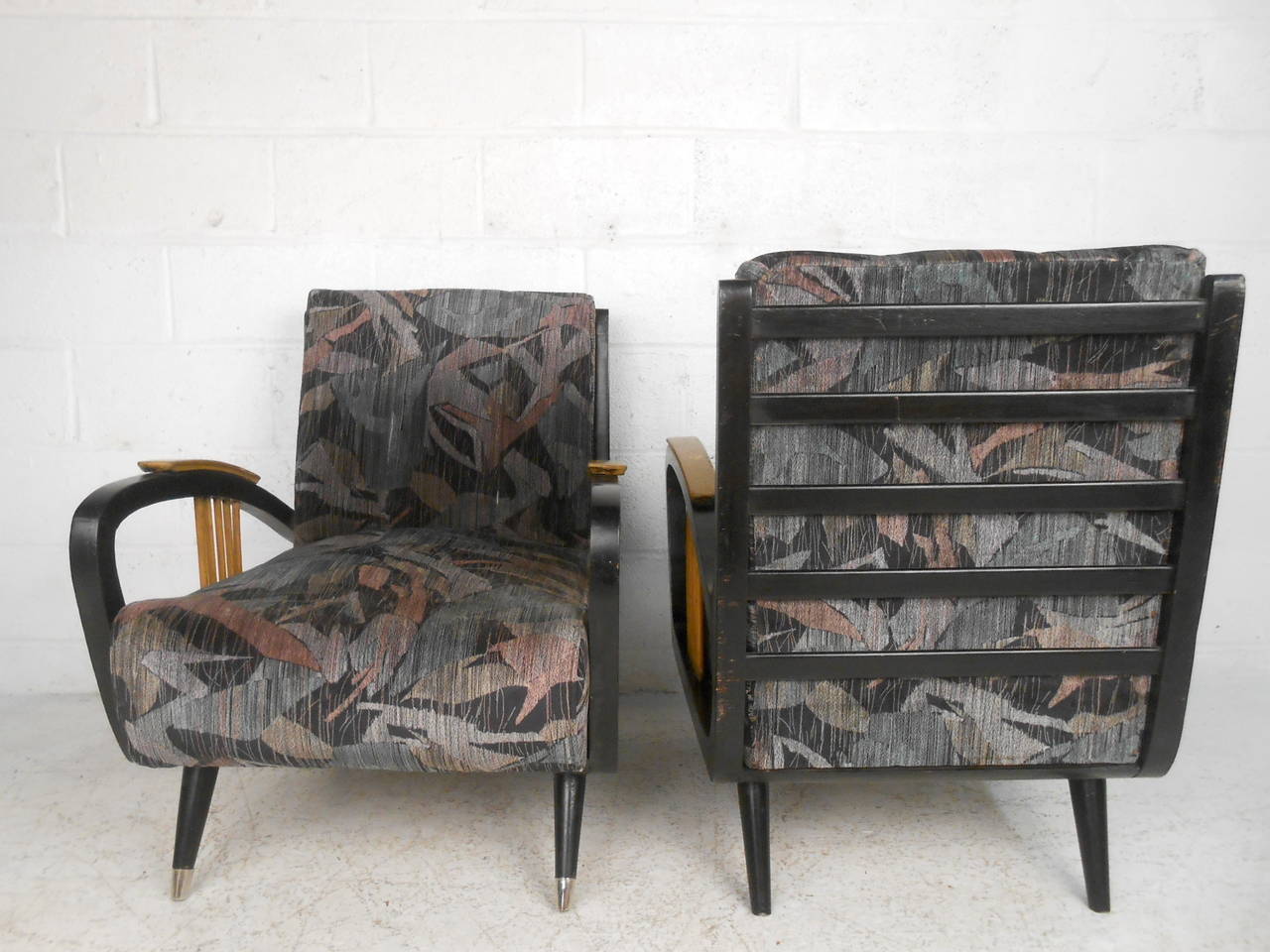 Paire de fauteuils de salon sculpturaux modernes et vintage Bon état - En vente à Brooklyn, NY