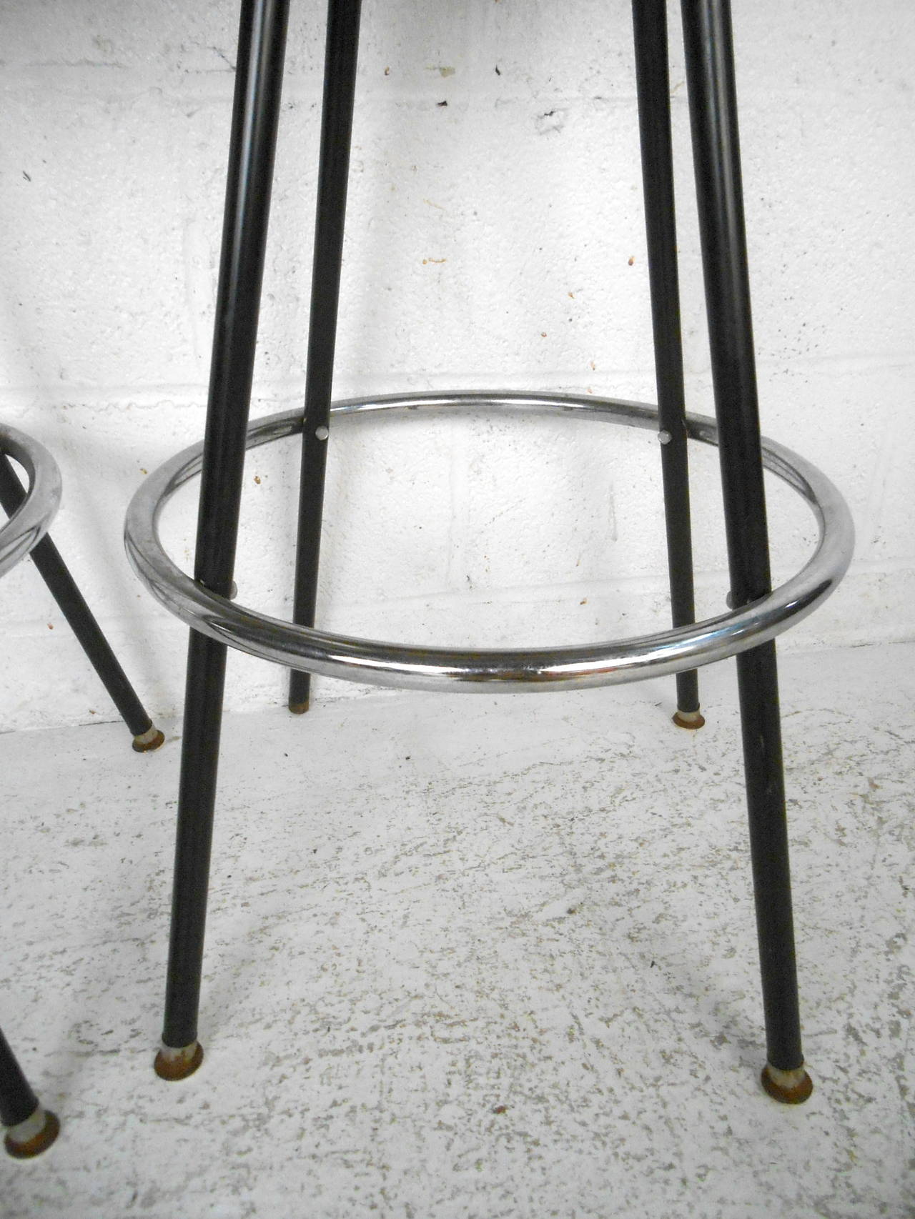 Mid-Century Modern Bar Stools by Atlas In Good Condition In Brooklyn, NY