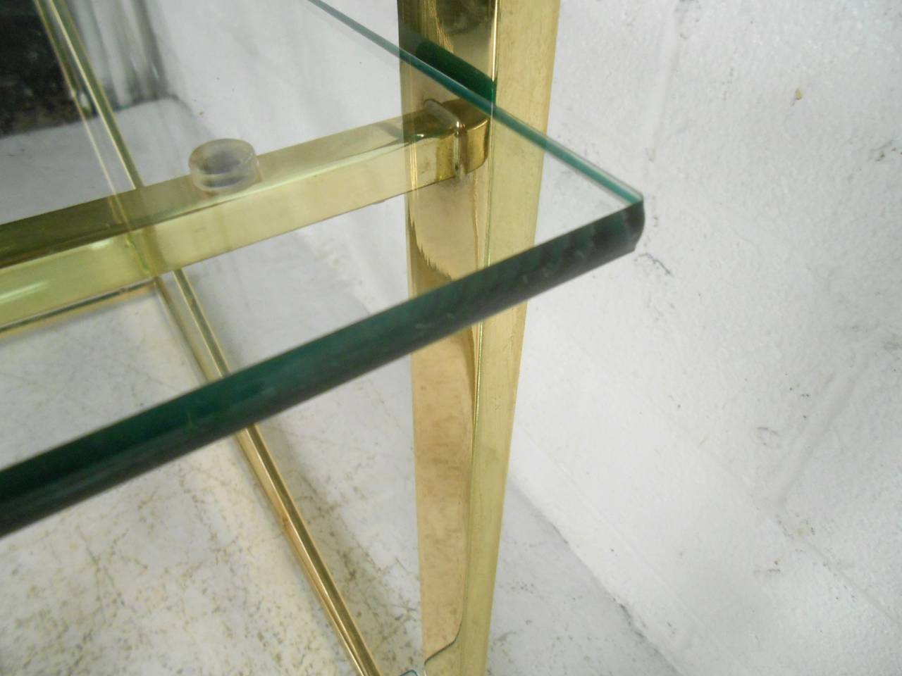 Mid-Century Modern Milo Baughman Style Brass and Glass Circular Etagere 3