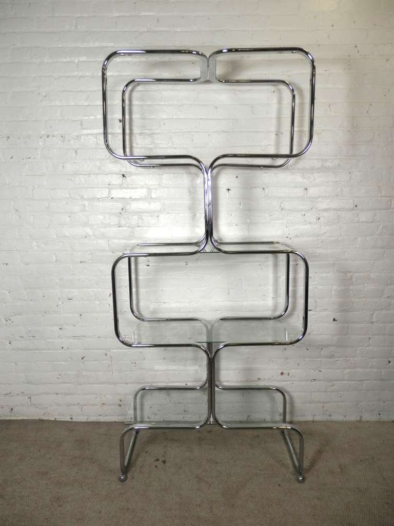 Italian Etagere By Tricom In Excellent Condition In Brooklyn, NY