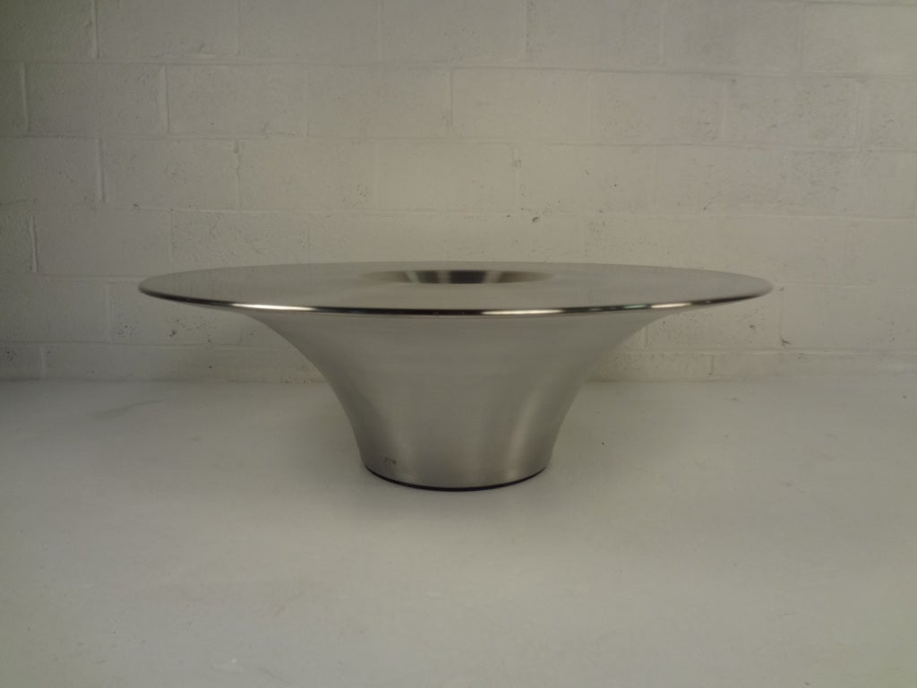 Contemporary aluminum and stainless coffee table designed by Yasuhiro Shito for Cattelan Italia. Please confirm item location (NY or NJ).