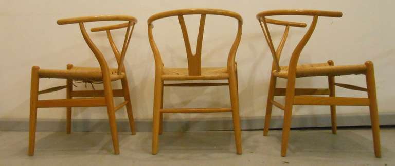 Scandinavian Modern The Wishbone Chair (CH24) by Hans Wegner