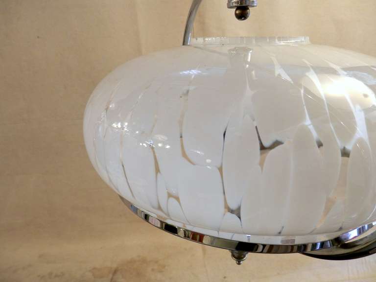 Mid-Century Modern Pendant Chandelier of Chrome and Frosted Glass For Sale