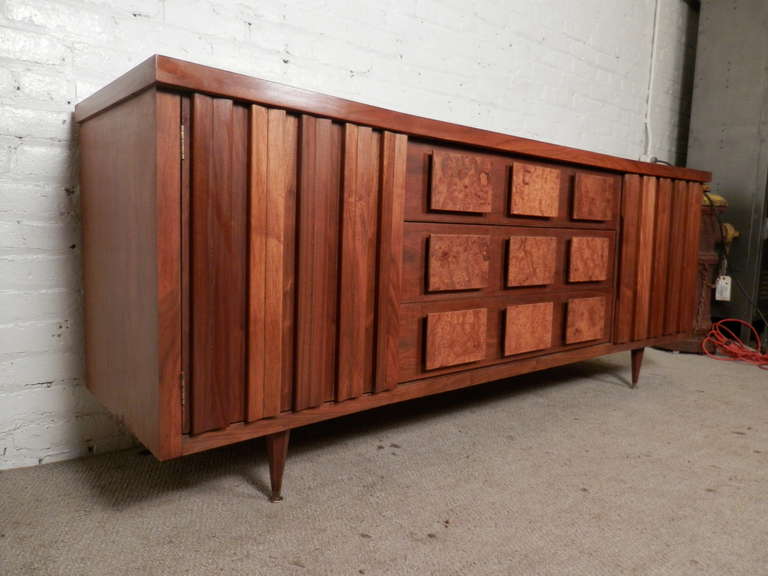 Nine Drawer Dresser w/ Burl Wood Accents 4