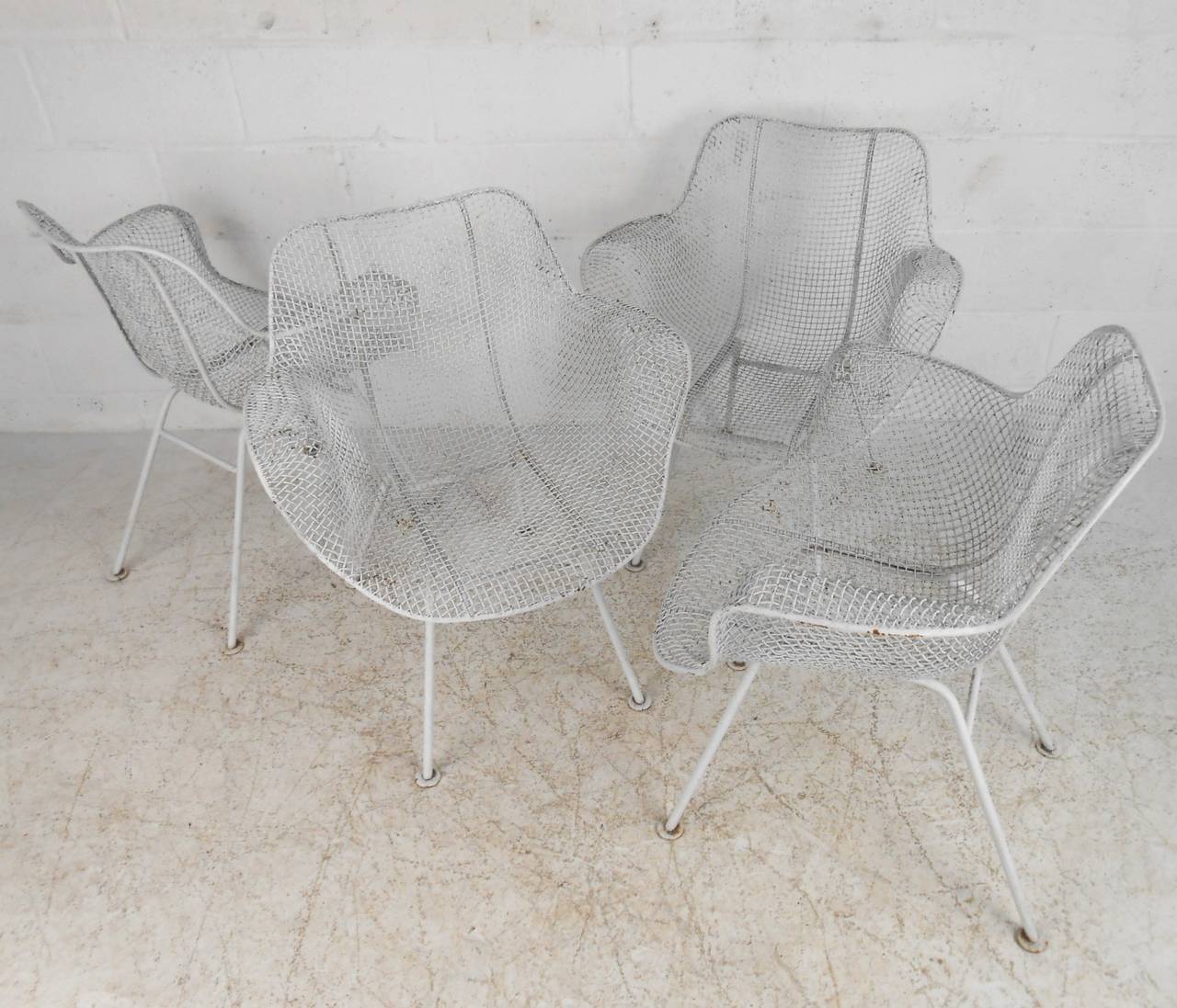 Mid-20th Century Russell Woodard Sculptura Patio Chairs