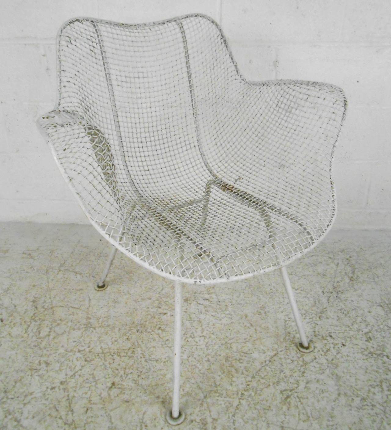 Russell Woodard Sculptura Patio Chairs In Good Condition In Brooklyn, NY