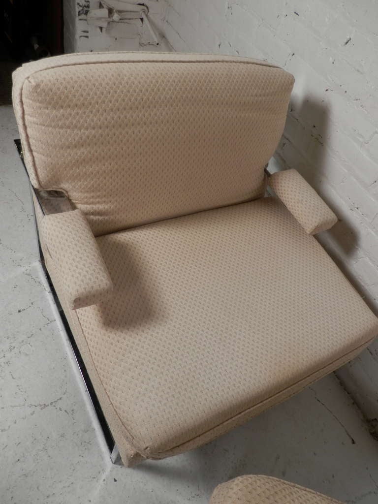 Mid-20th Century Vintage Modern Club Chairs For Sale