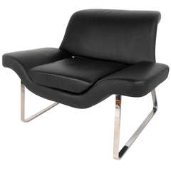 Beautiful Leather and Chrome Mid-Century Club Chair 4