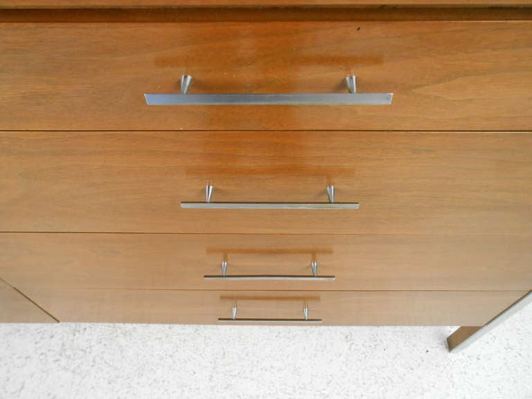 American Paul McCobb Eight-Drawer Dresser