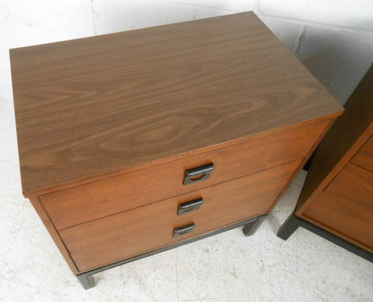 Unique Pair Mid-Century Modern George Nelson Style Dressers 1