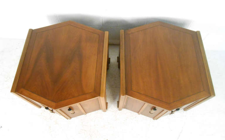 Pair of Mid-Century American Walnut End Tables 2