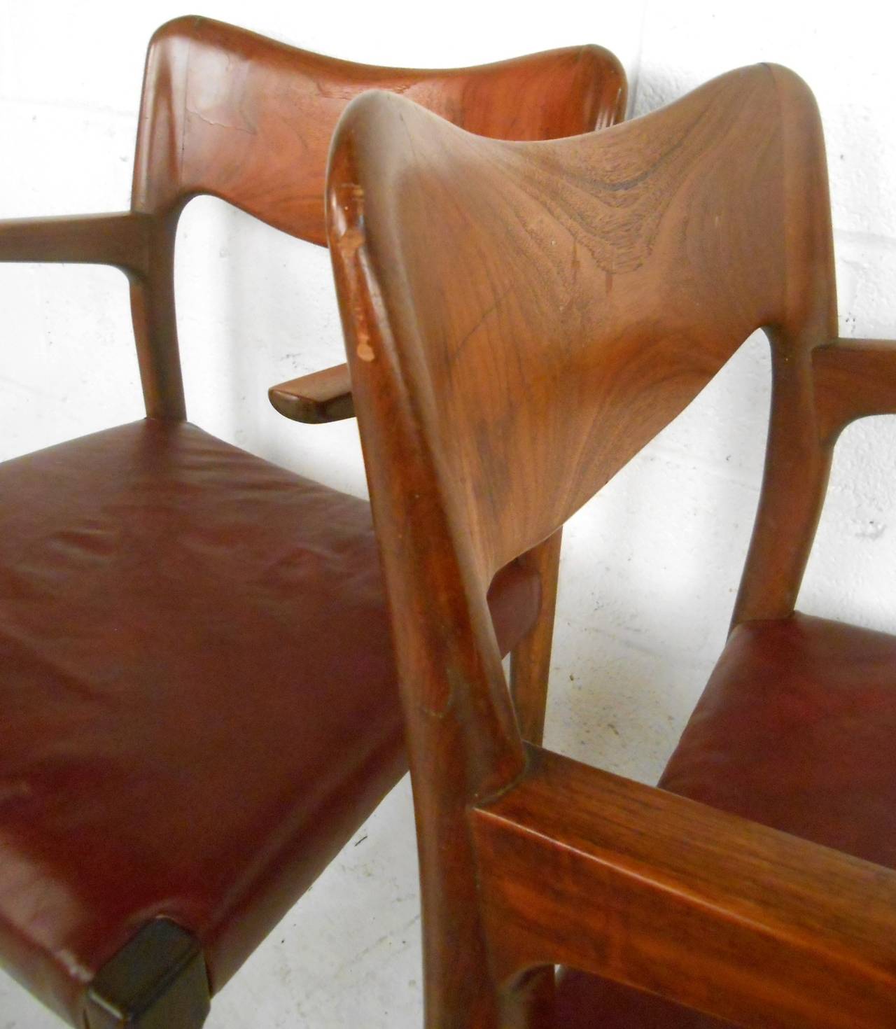 Set of Mid-Century Modern Rosewood Dining Chairs in Style of N.O. Møller 2