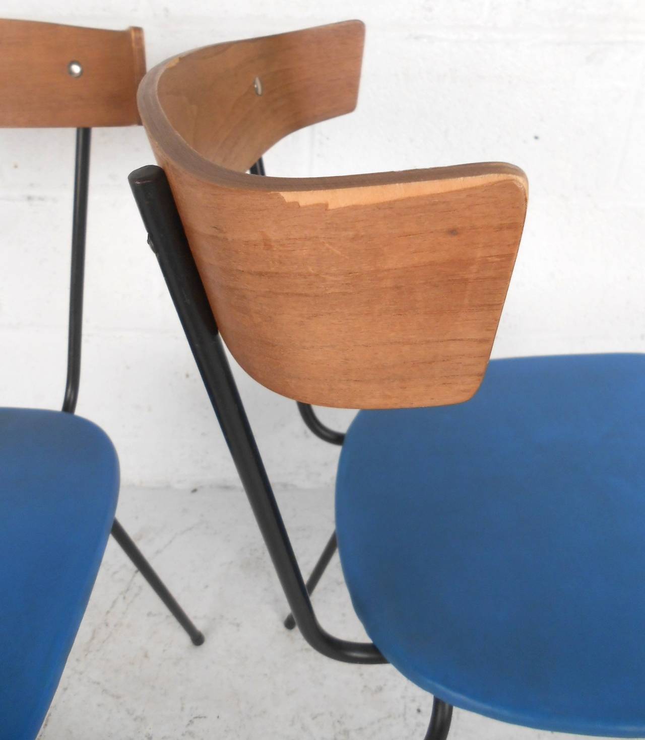 Pair of Mid-Century Modern Paul McCobb Attributed Bentwood Dining Chairs 2