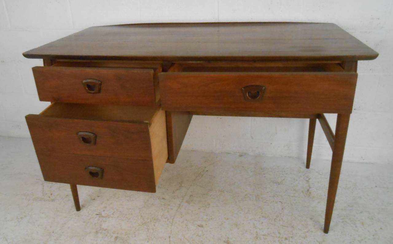 Stylish Vintage Modern Desk By Bassett For Sale At 1stdibs