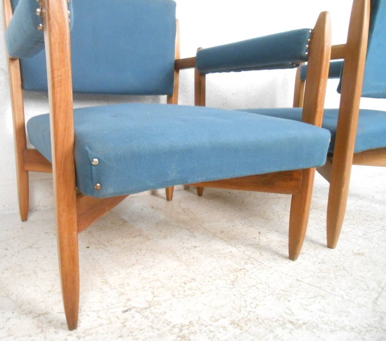Metà XX secolo Coppia di poltrone moderne vintage in vendita