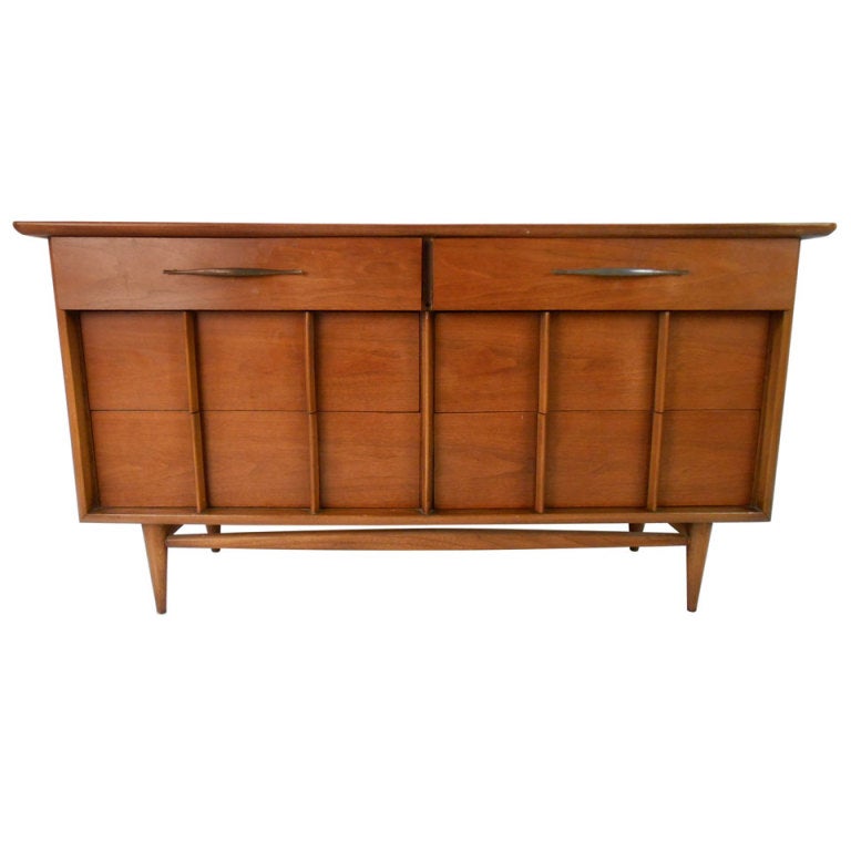 Smaller scale walnut six-drawer server in walnut. Please confirm item location (NY or NJ) with dealer.