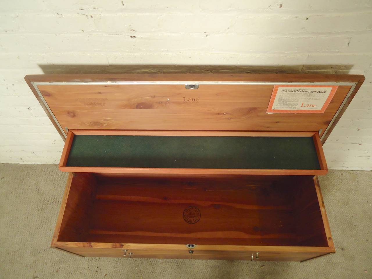 Sleek Mid-Century Cedar Chest by Lane In Good Condition In Brooklyn, NY