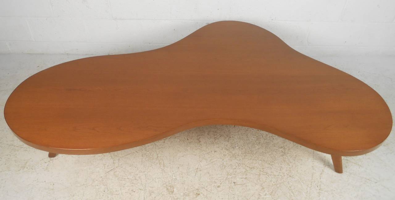 Mid-Century Modern Large Atomic Modern Coffee Table in the Style of T.H. Robsjohn-Gibbings