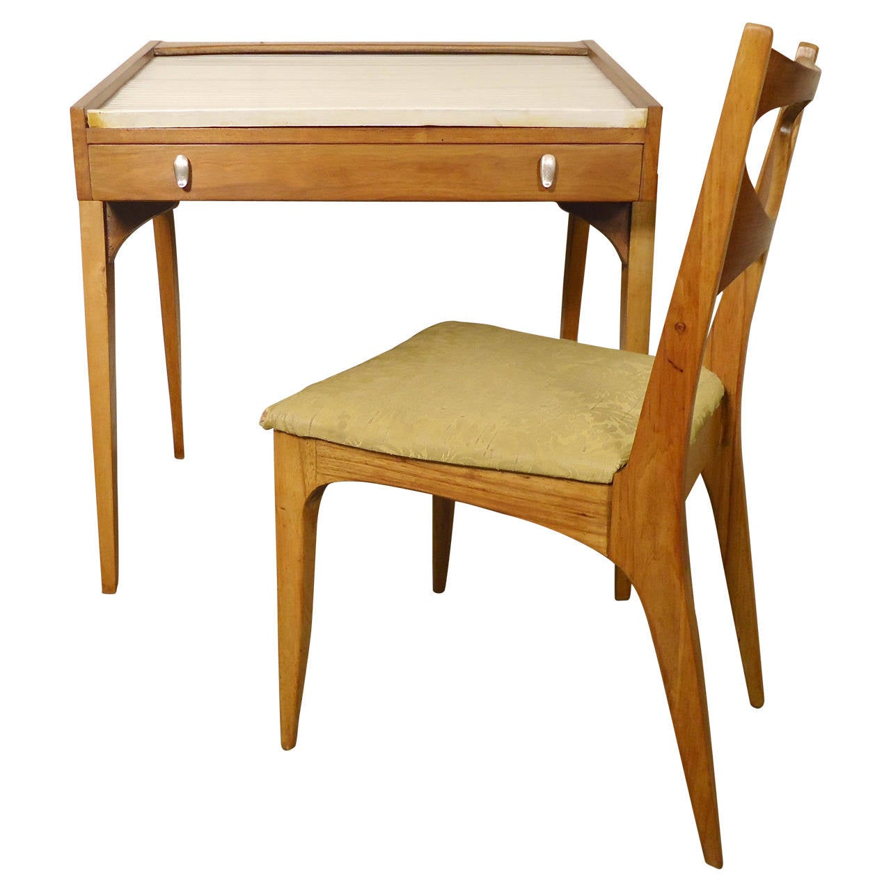 Vintage roll top desk with beautifully sculpted teak body and brass trim designed by Drexel, comes with matching sculpted desk chair.

Chair dimensions: 19.5 W, 18 D, 33.5 H, 18 SH.
(Please confirm item location - NY or NJ - with dealer).