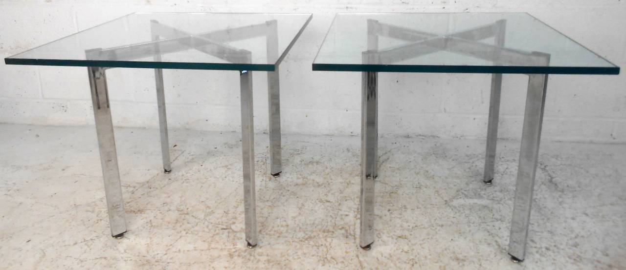 Pair of Mid-Century Milo Baughman Style Chrome and Glass Side Tables 3