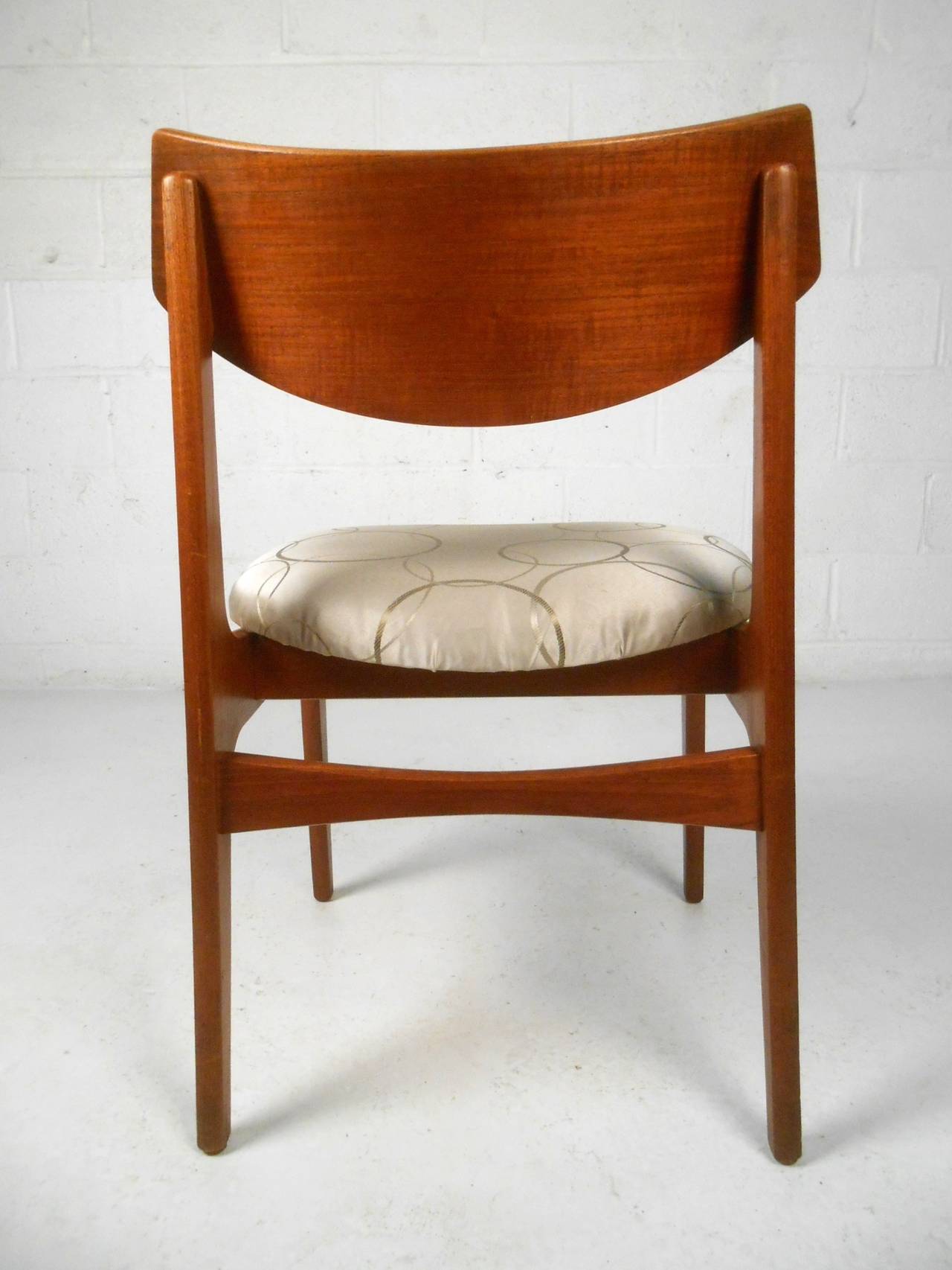 Mid-20th Century Set of Mid-Century Danish Teak Funder-Scmidt & Madsen Dining Chairs