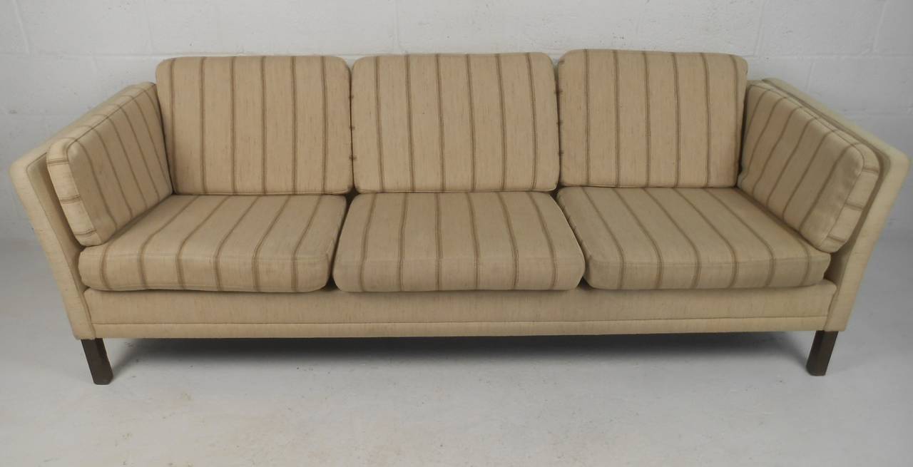 Mid-Century Scandinavian Sofa In Good Condition In Brooklyn, NY