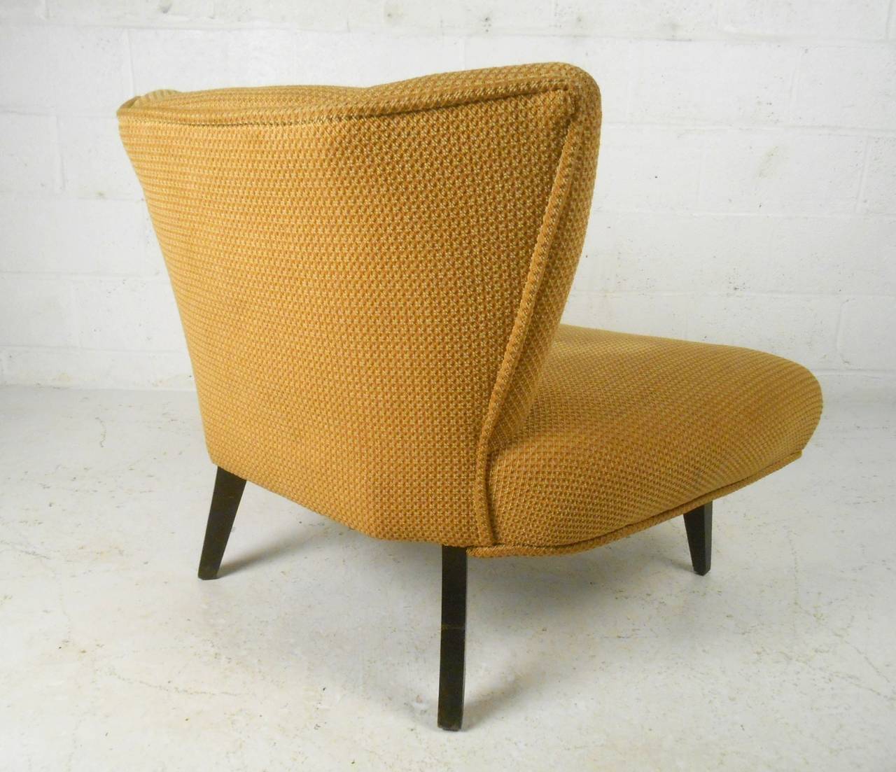 Pair of Vintage Modern Slipper Chairs by Kroehler For Sale at 1stdibs