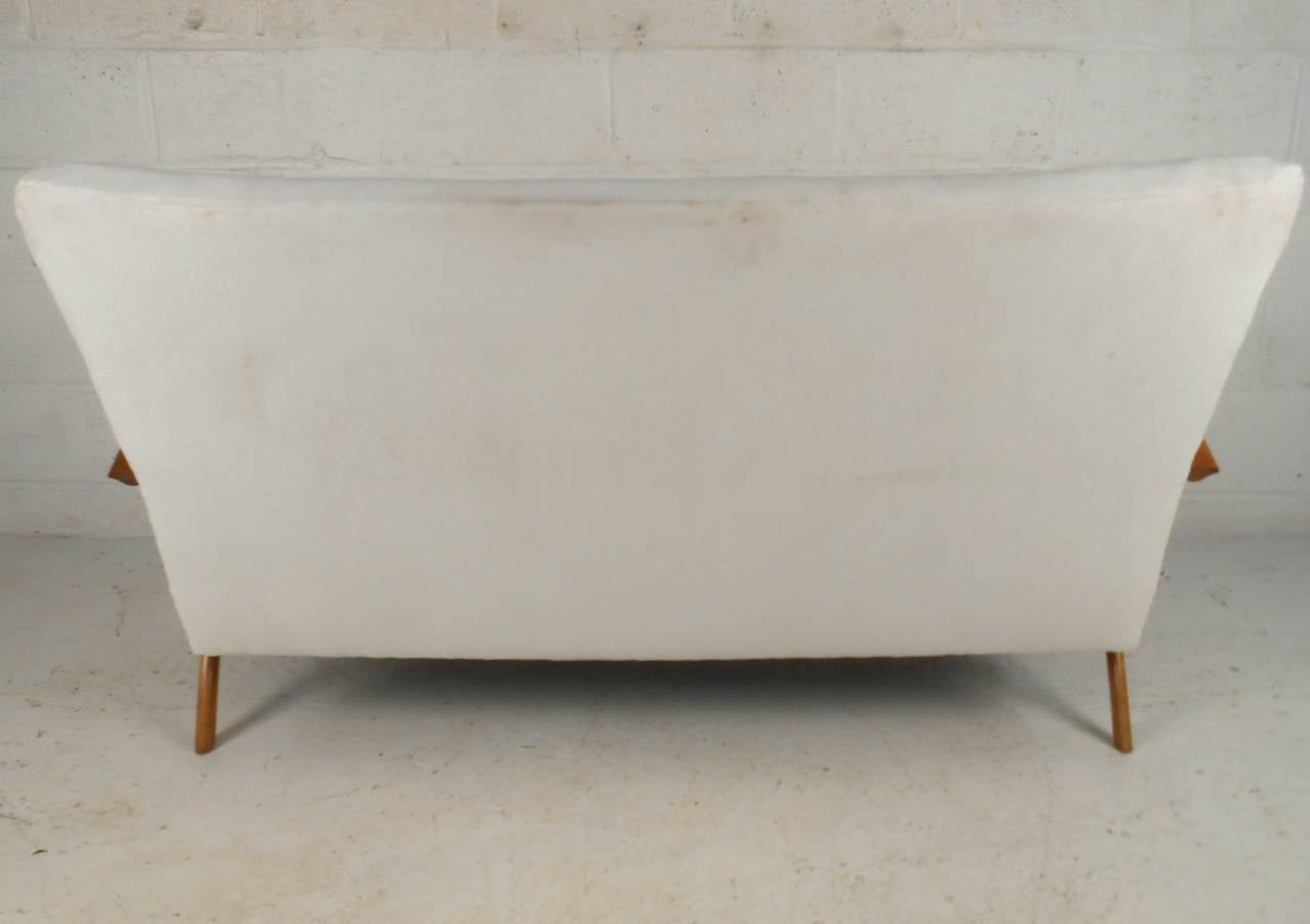 Mid-20th Century Italian Modern Sofa after Paolo Buffa