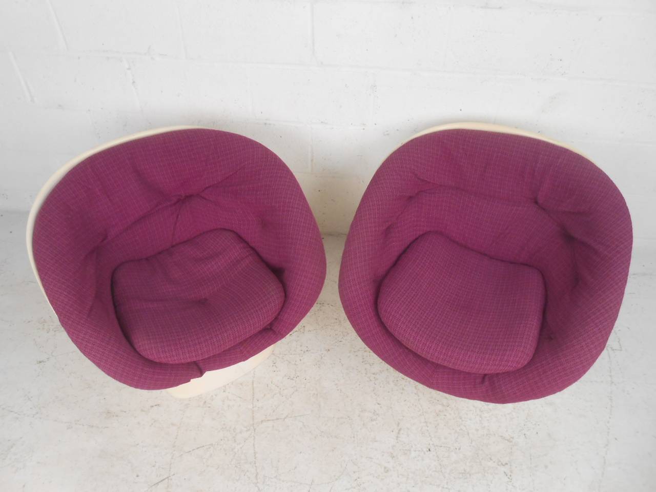 Mid-20th Century Mario Brunu Style Shell Chairs