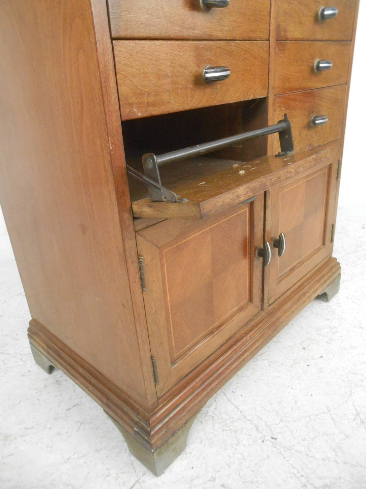 Art Deco Medical Cabinet with Beautiful Detail 5