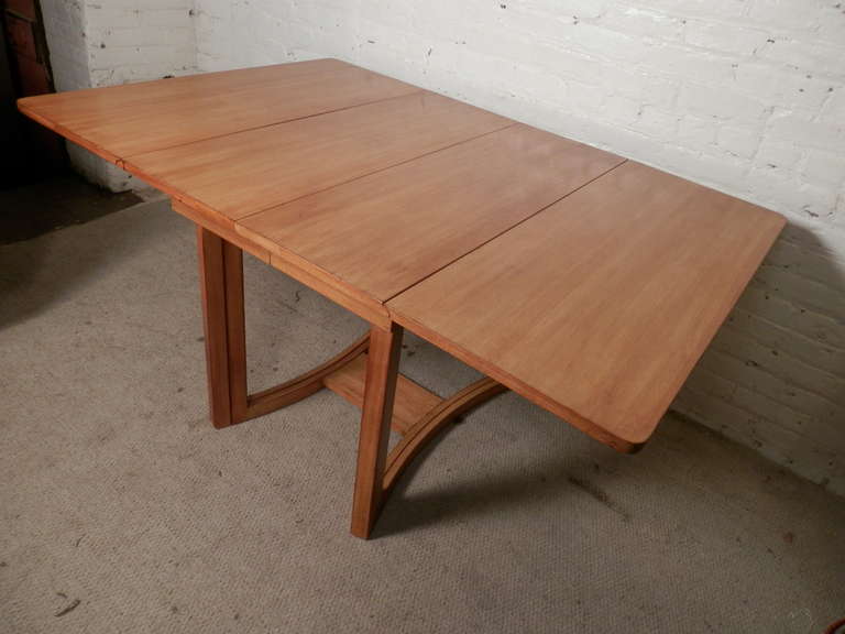 Mid-Century Modern Robsjohn-Gibbings for Widdicomb Extending Table