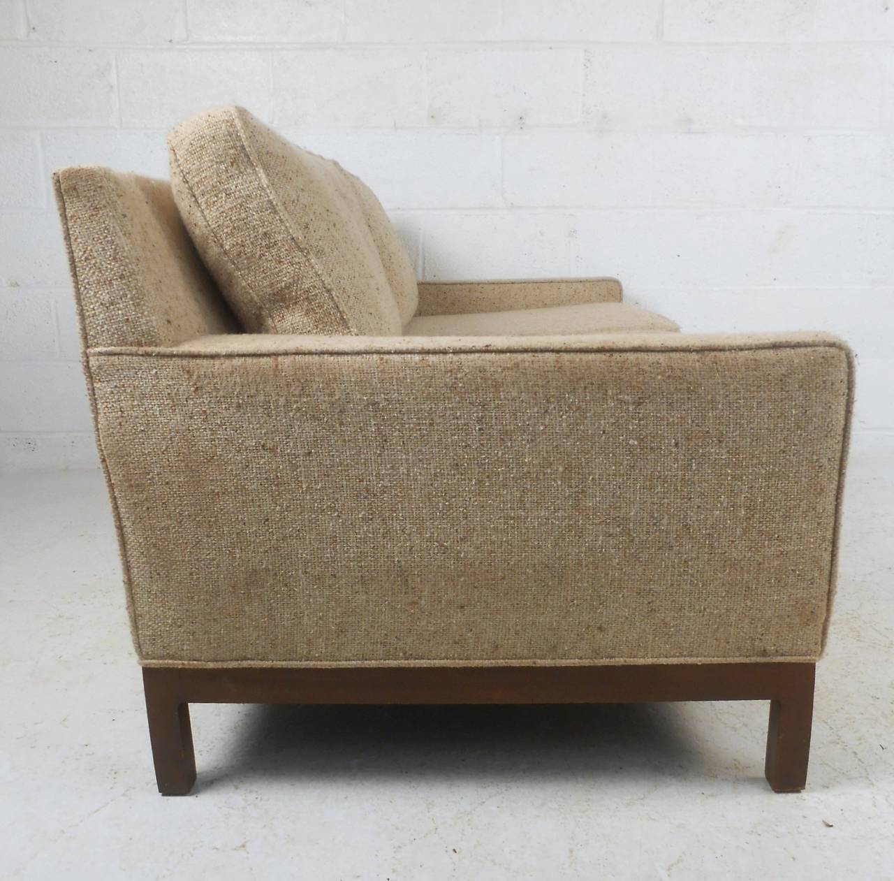 Mid-Century Modern Loveseat by Florence Knoll 1