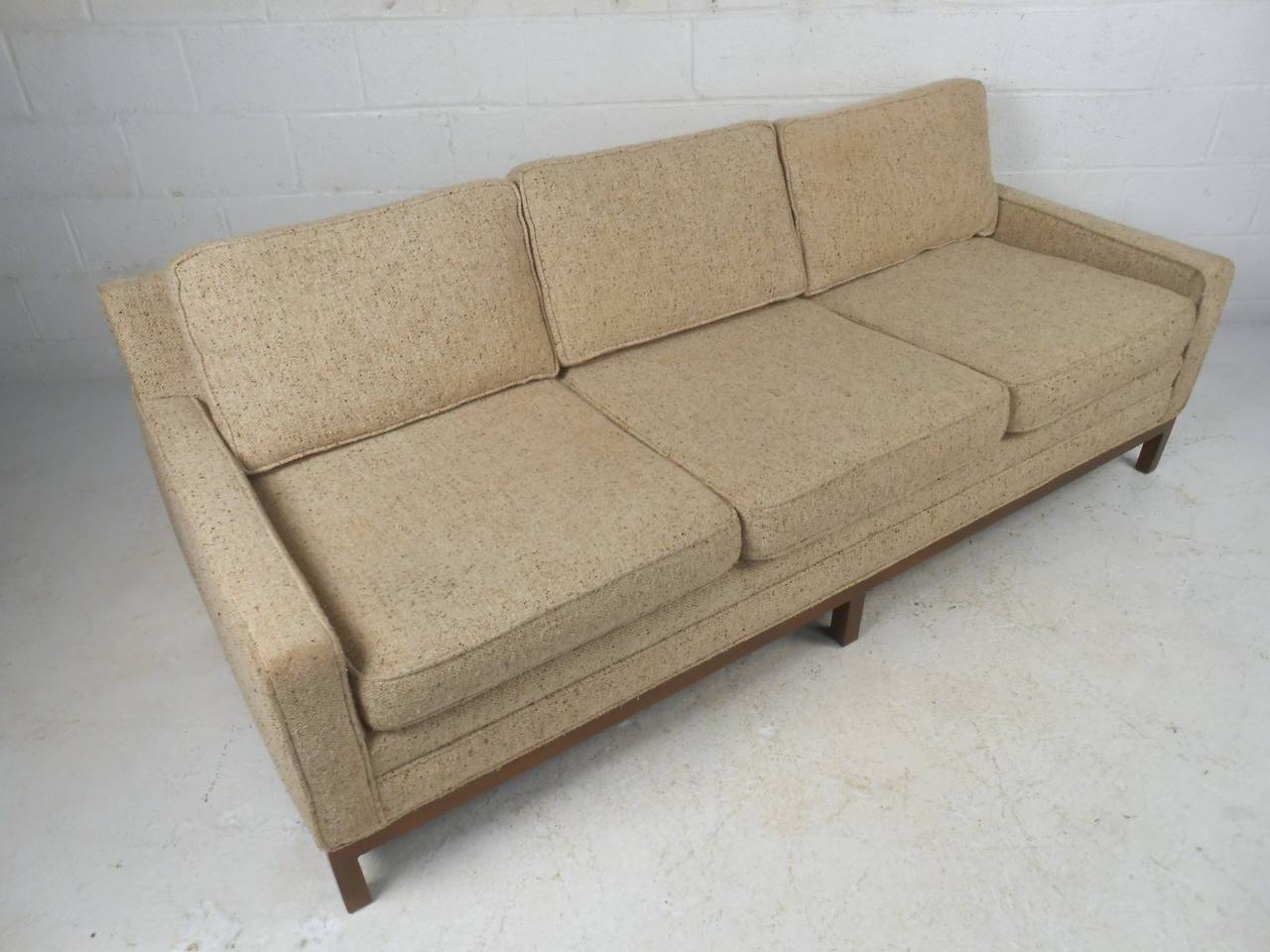 knoll sofa vintage