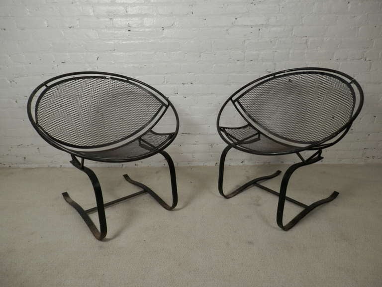 Mid-Century Modern Maurizio Tempestini Salterini Clamshell Patio Chairs