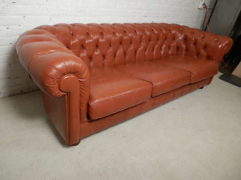 Tan Mid Century Chesterfield Tufted Sofa at 1stdibs Tan Mid Century Chesterfield Tufted Sofa at 1stdibs