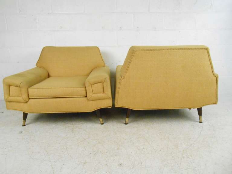 Mid-20th Century Stylish Art Deco Club Chairs